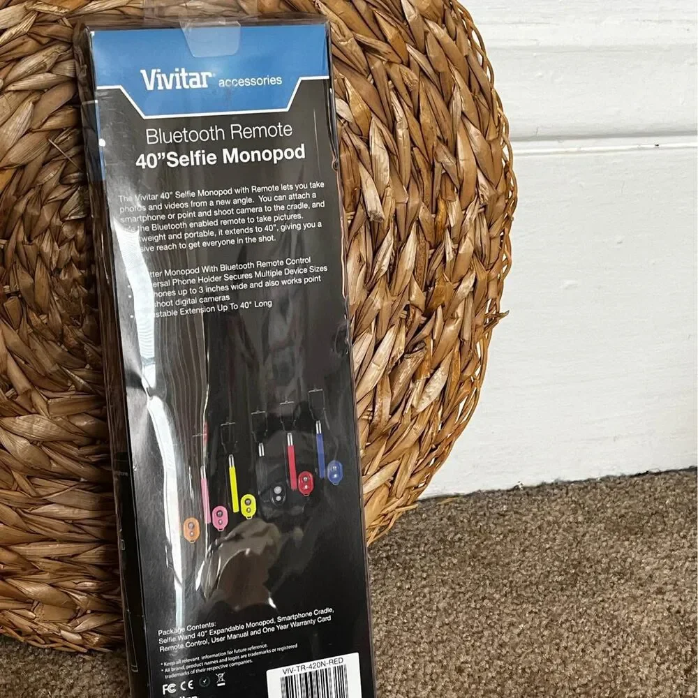 New in box vivitar selfie stick red bluetooth remote 40” selfie monopod